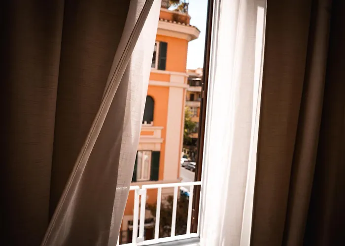 Alma 4* Rome